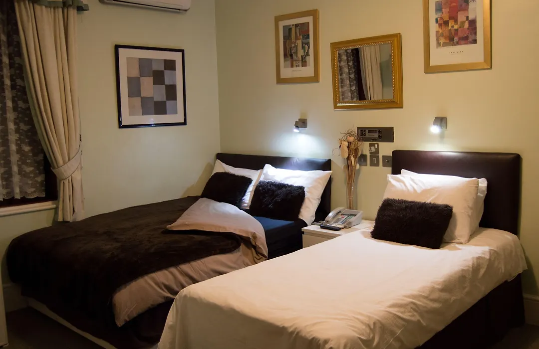 Park Avenue Hotel-1